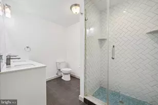 1628 N Marshall St, Philadelphia, PA 19122 - Photo 5