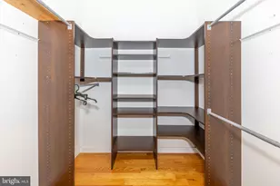 2555 Carpenter St, Philadelphia, PA 19146 - Photo 17