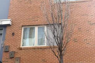 2555 Carpenter St, Philadelphia, PA 19146 - Photo 5