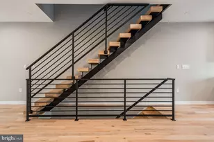 624 S 26th St, Philadelphia, PA 19146 - Photo 9