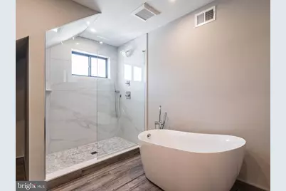 624 S 26th Street, Philadelphia, PA 19146 - Photo 15