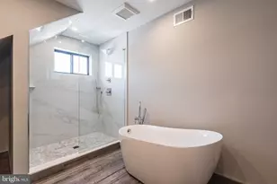 624 S 26th St, Philadelphia, PA 19146 - Photo 15