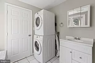 307 Roxborough Ave, Philadelphia, PA 19128 - Photo 15