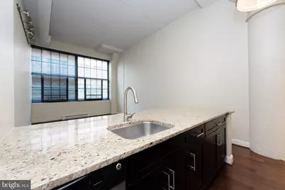 2429 Locust Street #319, Philadelphia, PA 19103 - Photo 11
