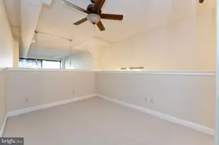 2429 Locust St, Philadelphia, PA 19103 - Photo 13