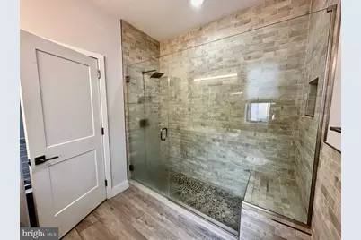 819 N 5th Street, Philadelphia, PA 19123 - Photo 13