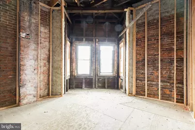 2068 W Glenwood Avenue, Philadelphia, PA 19132 - Photo 11