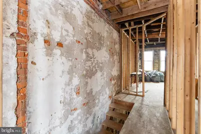 2068 W Glenwood Avenue, Philadelphia, PA 19132 - Photo 23