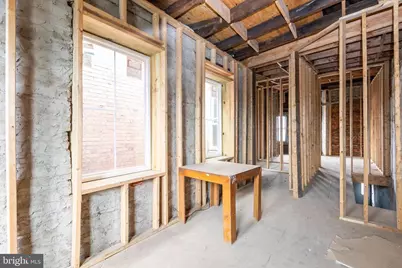 2068 W Glenwood Avenue, Philadelphia, PA 19132 - Photo 15