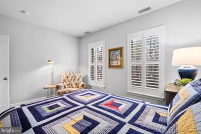 500 Admirals Way #211, Philadelphia, PA 19146 - Photo 25