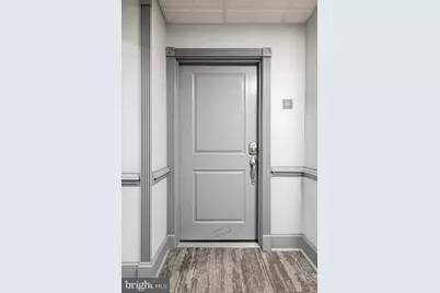 500 Admirals Way #211, Philadelphia, PA 19146 - Photo 31