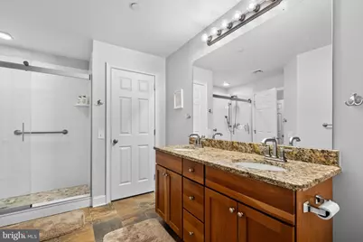 500 Admirals Way #211, Philadelphia, PA 19146 - Photo 21