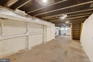 2915 W Thompson St, Philadelphia, PA 19121 - Photo 31