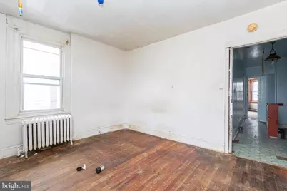 319 W Duncannon Avenue, Philadelphia, PA 19120 - Photo 19
