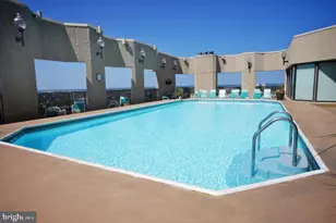 2018 Walnut St, Philadelphia, PA 19103 - Photo 17