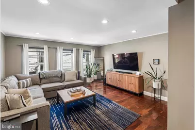 716 S Clifton Street, Philadelphia, PA 19147 - Photo 11