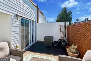 716 S Clifton St, Philadelphia, PA 19147 - Photo 29