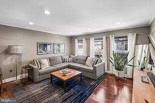 716 S Clifton St, Philadelphia, PA 19147 - Photo 13