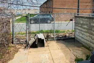 2107 W Somerset St, Philadelphia, PA 19132 - Photo 15