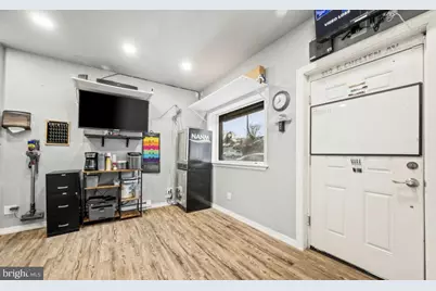 352 E Chelten Avenue, Philadelphia, PA 19144 - Photo 3