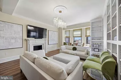 250 S 13th Street #8E, Philadelphia, PA 19107 - Photo 5