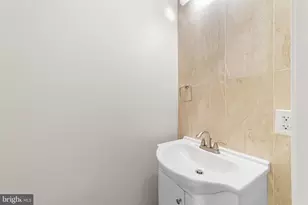 847 Cameron St, Philadelphia, PA 19130 - Photo 25