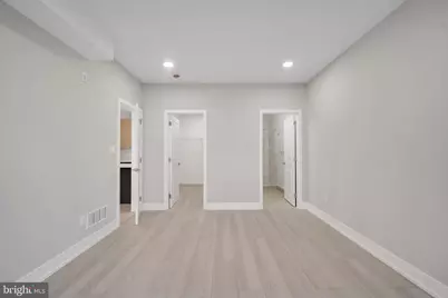 1111 S 24th Street #302, Philadelphia, PA 19146 - Photo 3