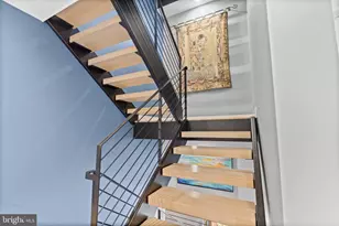 2147 Lombard St, Philadelphia, PA 19146 - Photo 41