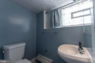 1653 W Mentor St, Philadelphia, PA 19141 - Photo 23