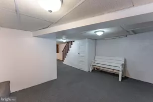 1653 W Mentor St, Philadelphia, PA 19141 - Photo 21