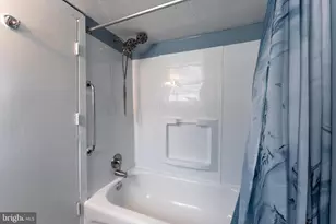 1653 W Mentor St, Philadelphia, PA 19141 - Photo 25