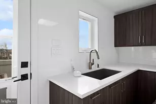 1226 Gerritt St, Philadelphia, PA 19147 - Photo 37