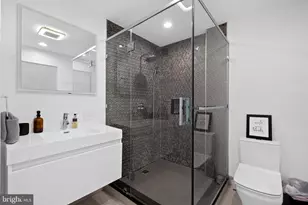 1226 Gerritt St, Philadelphia, PA 19147 - Photo 27