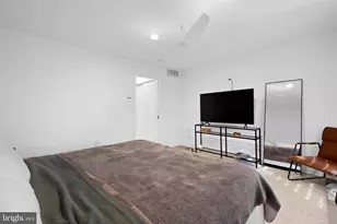 1226 Gerritt St, Philadelphia, PA 19147 - Photo 31