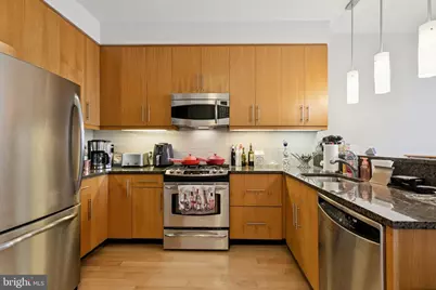 1425 Locust Street #16E, Philadelphia, PA 19102 - Photo 5