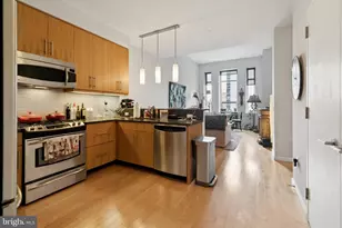 1425 Locust St, Philadelphia, PA 19102 - Photo 1