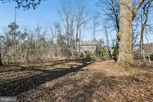 802 Westview St, Philadelphia, PA 19119 - Photo 9