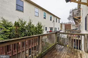 1033 N Leithgow St, Philadelphia, PA 19123 - Photo 17