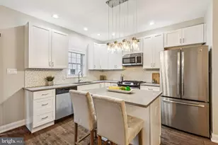 1033 N Leithgow St, Philadelphia, PA 19123 - Photo 7