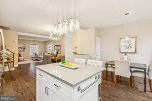 1033 N Leithgow St, Philadelphia, PA 19123 - Photo 13