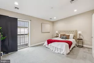 1033 N Leithgow St, Philadelphia, PA 19123 - Photo 19