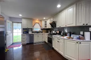 870 Morefield Rd, Philadelphia, PA 19115 - Photo 3