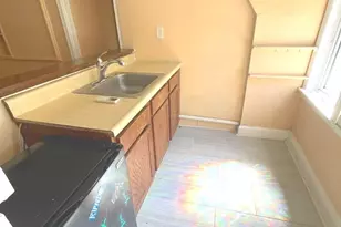 3215 Summer St, Philadelphia, PA 19104 - Photo 13