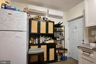 3215 Summer St, Philadelphia, PA 19104 - Photo 17