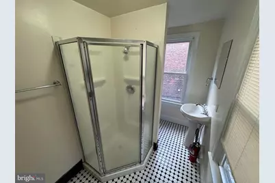 406 N 38th Street, Philadelphia, PA 19104 - Photo 11