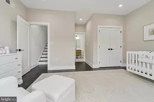 73 E Sharpnack St, Philadelphia, PA 19119 - Photo 35