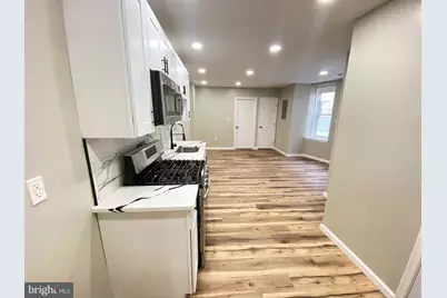 1426 W Rockland Street #2ND FL, Philadelphia, PA 19141 - Photo 11