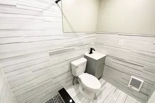 1426 W Rockland St, Philadelphia, PA 19141 - Photo 15