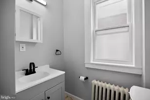 226 E Sydney St, Philadelphia, PA 19119 - Photo 23