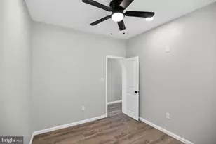 226 E Sydney St, Philadelphia, PA 19119 - Photo 13